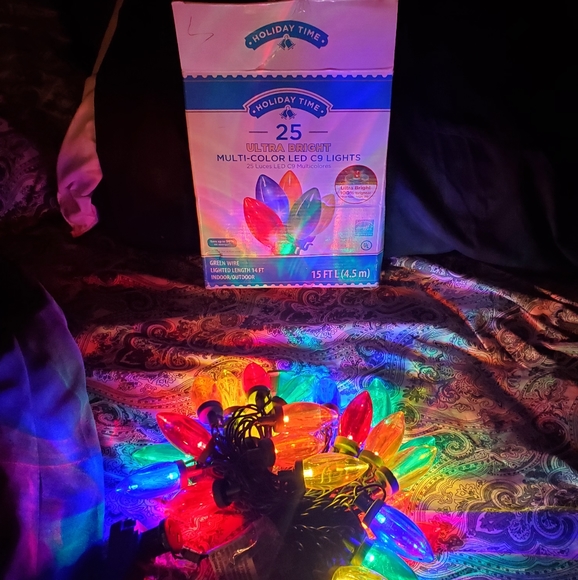 Christmas lights - Picture 2 of 2